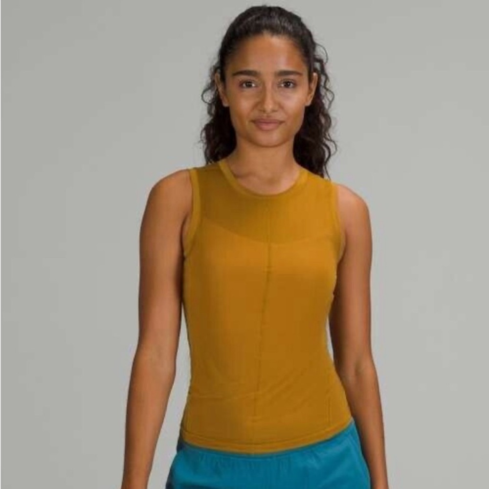 Lululemon light weight jersey tank size 4